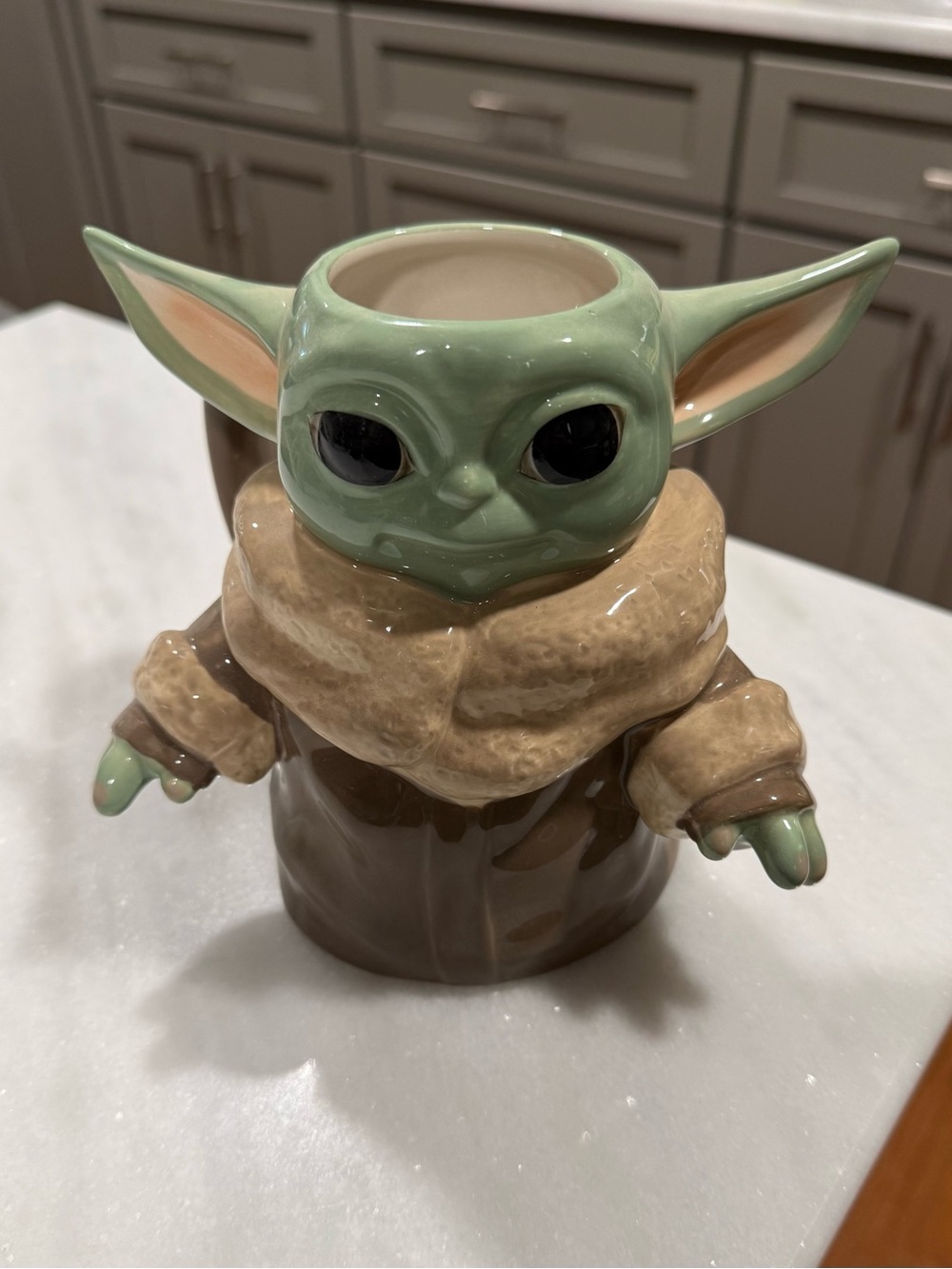 Green Baby Yoda Grogu Ceramic Figurine Mug - Home Art